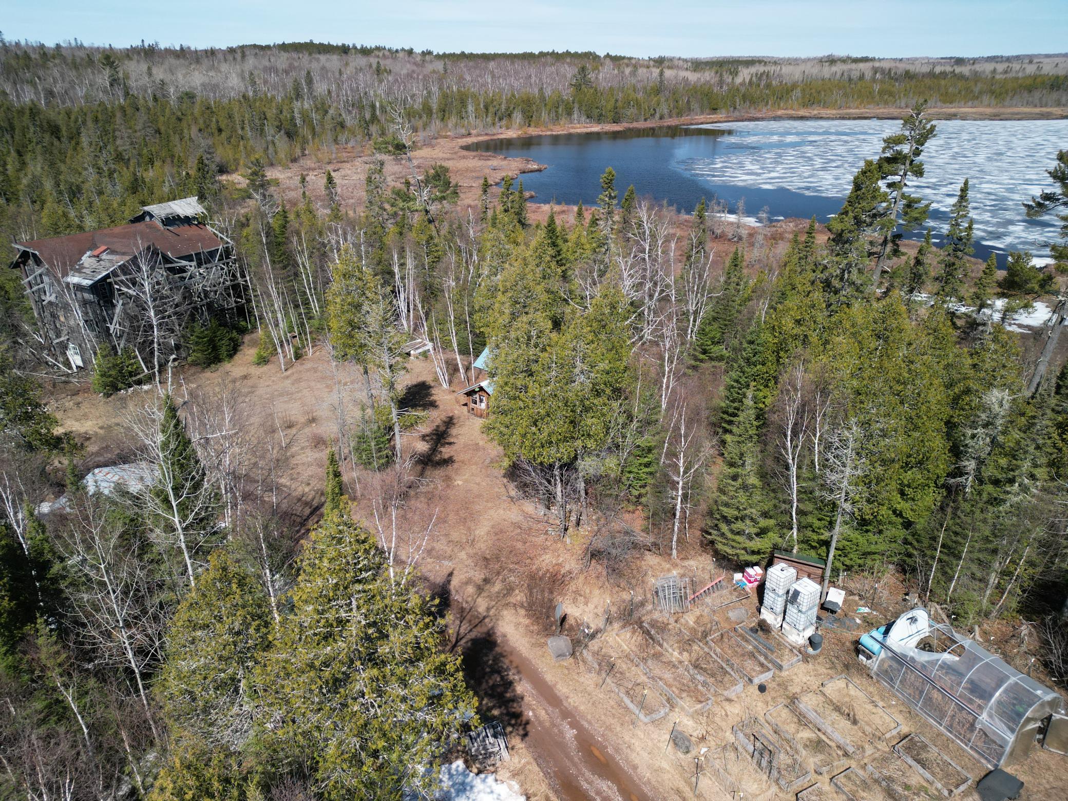 9426 Cramer Road Property Photo 9