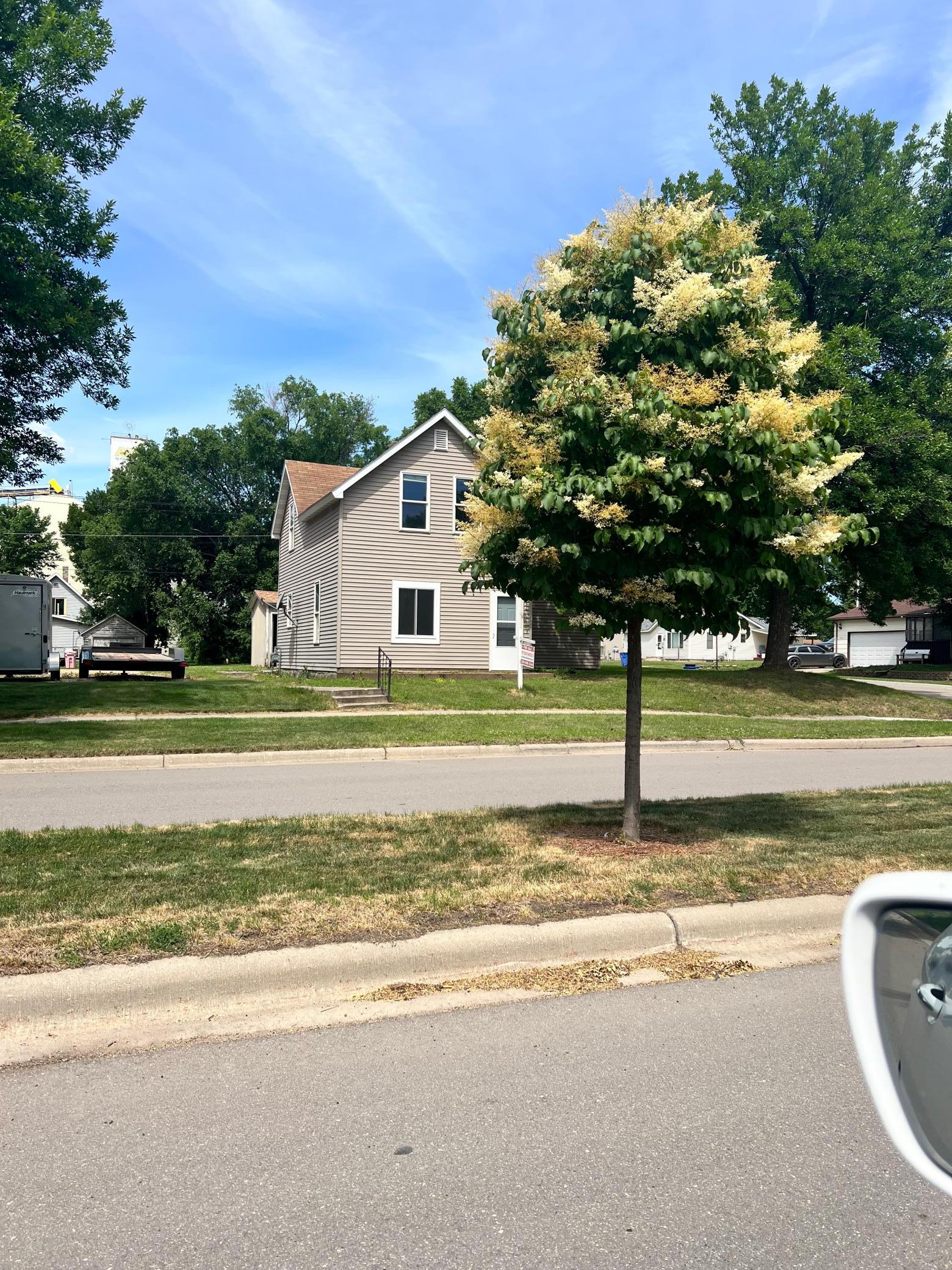 310 6th Street Property Photo 2