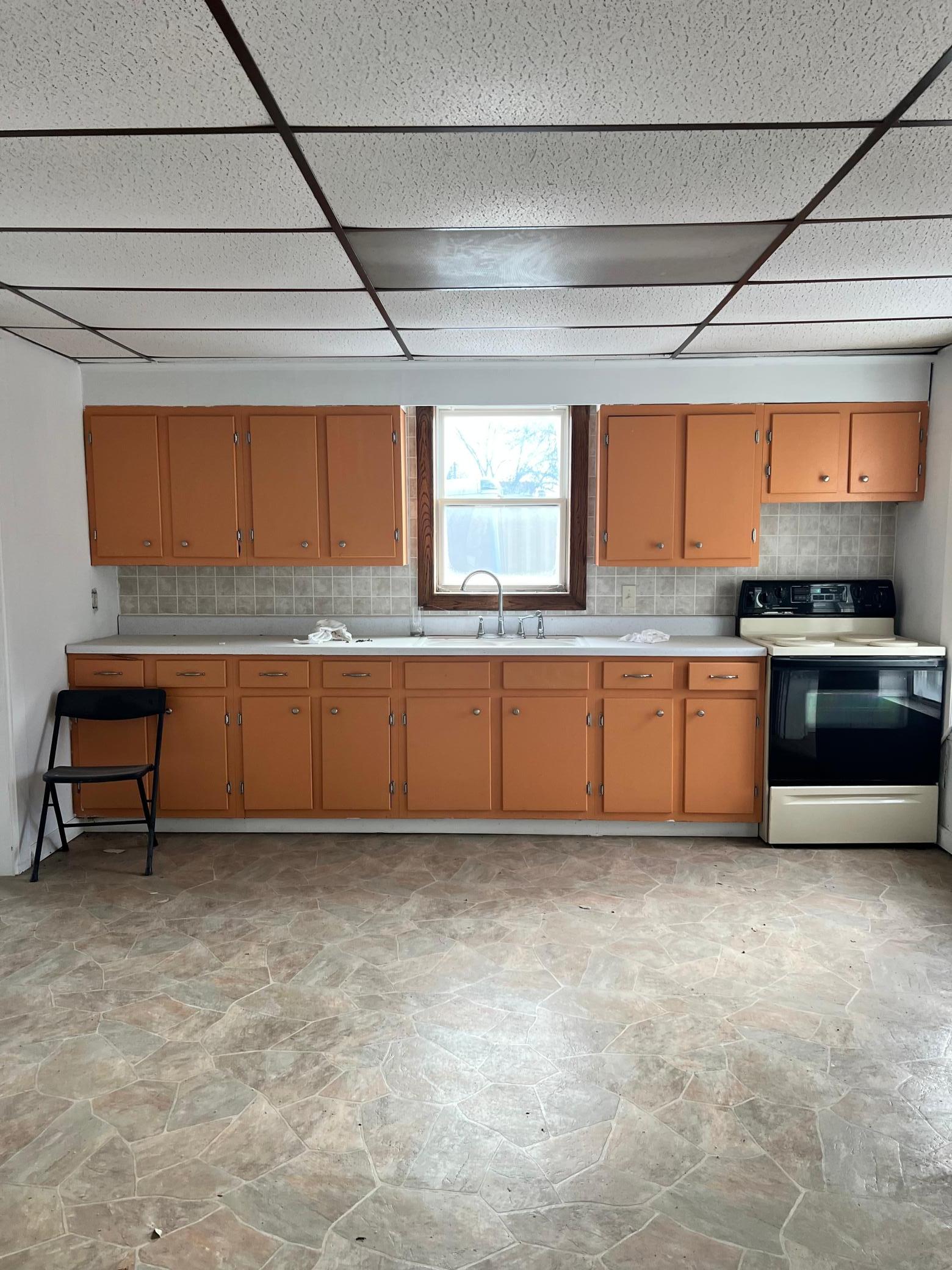 310 6th Street Property Photo 5