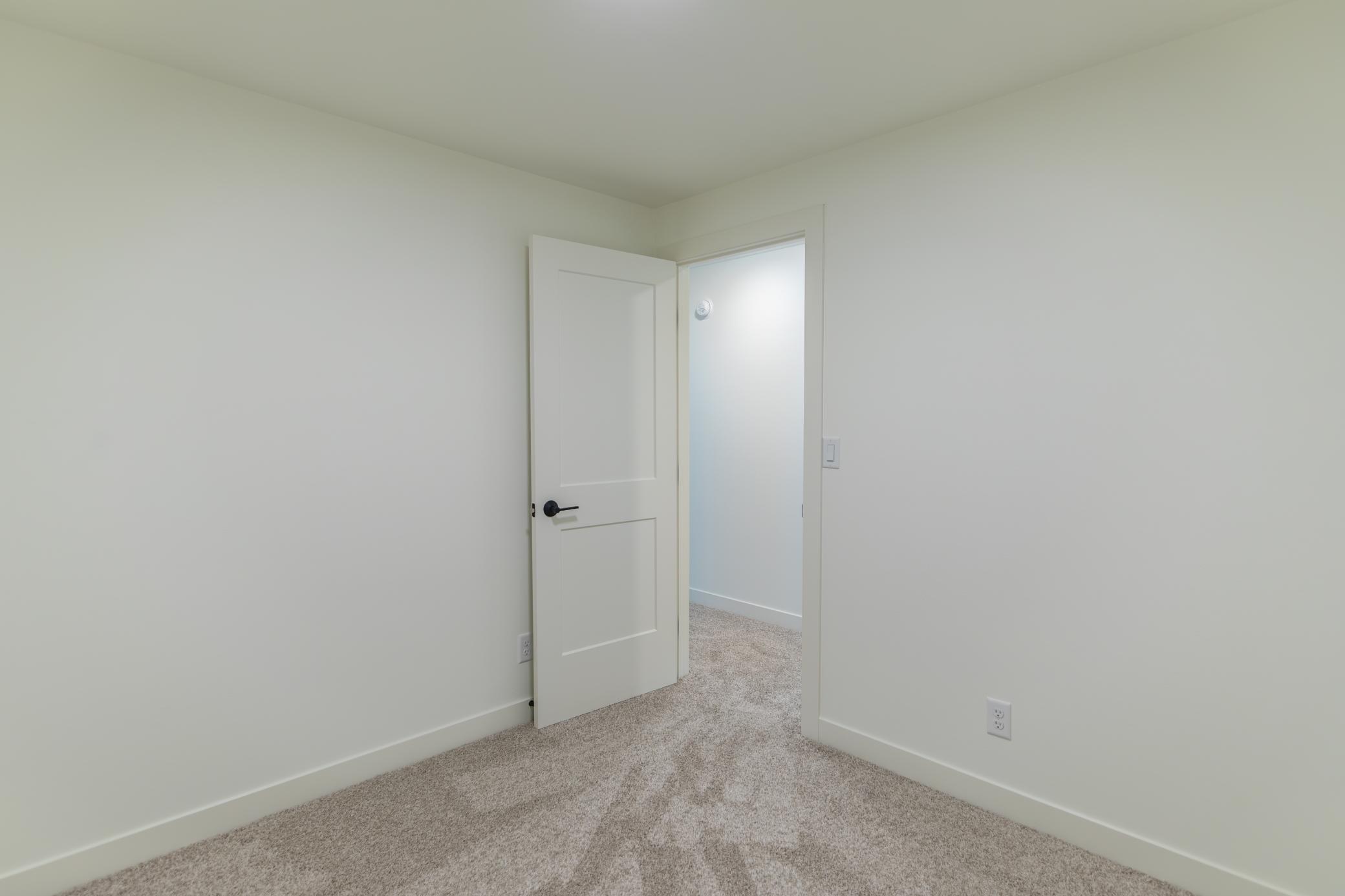 8319 59 Street S Property Photo 52