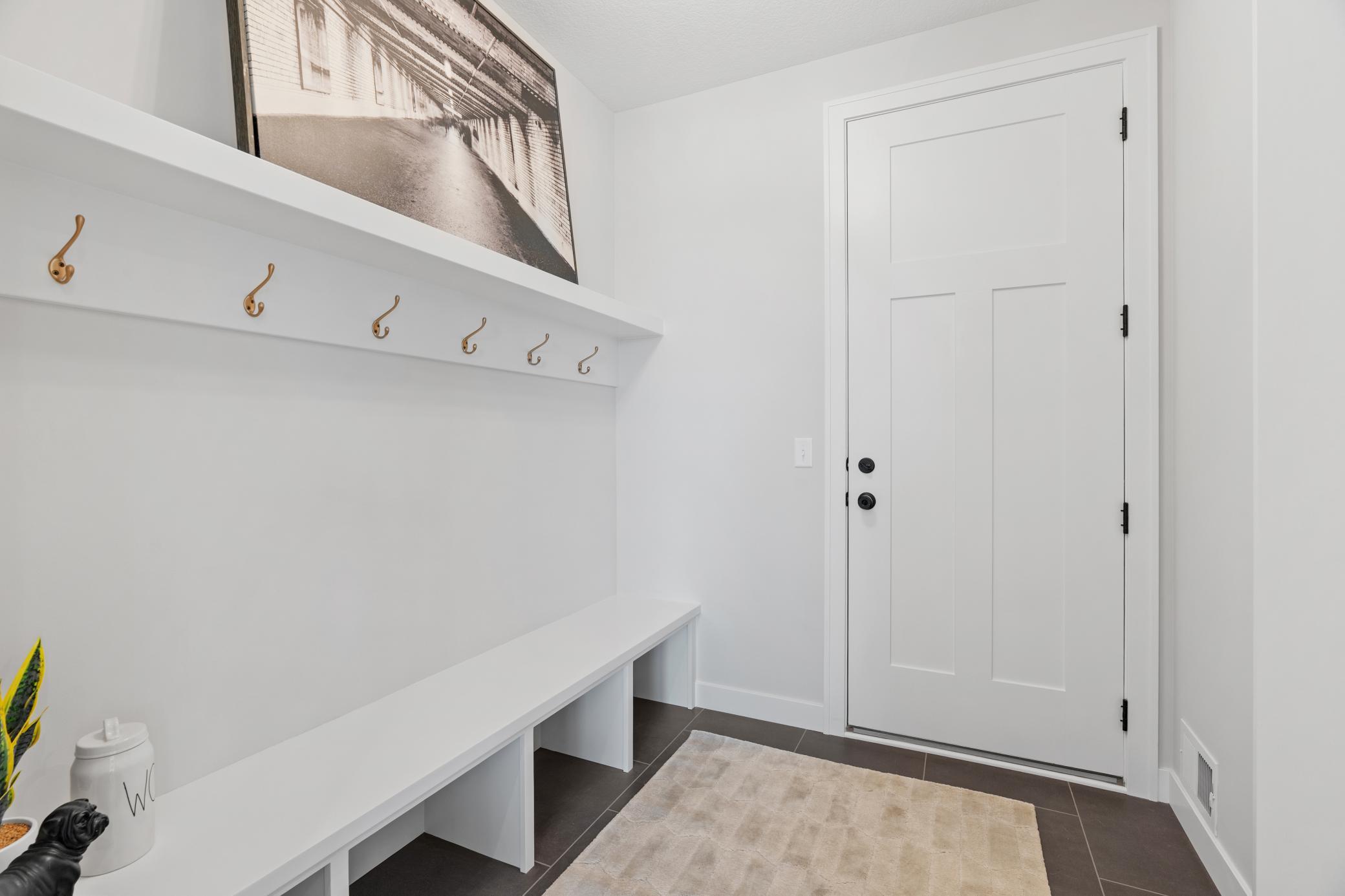 15384 Xylite Street Ne Property Photo 27