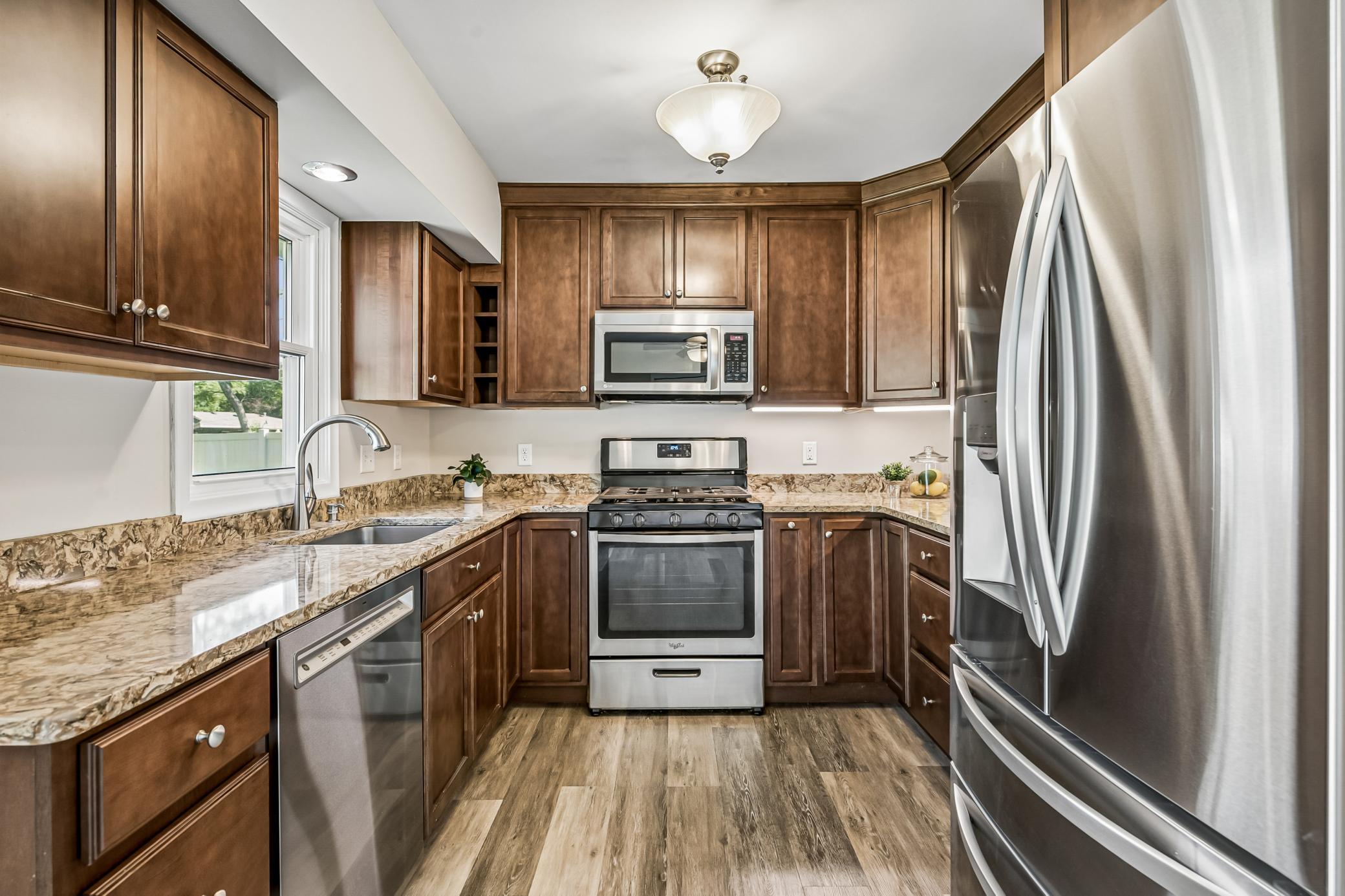 91 65 1/2 Way Ne Property Photo 5