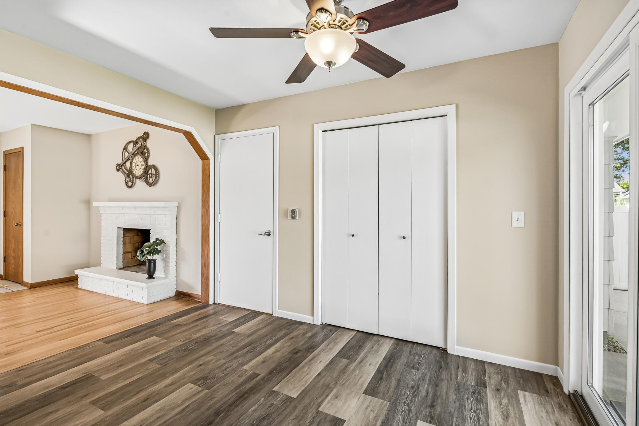 91 65 1/2 Way Ne Property Photo 9