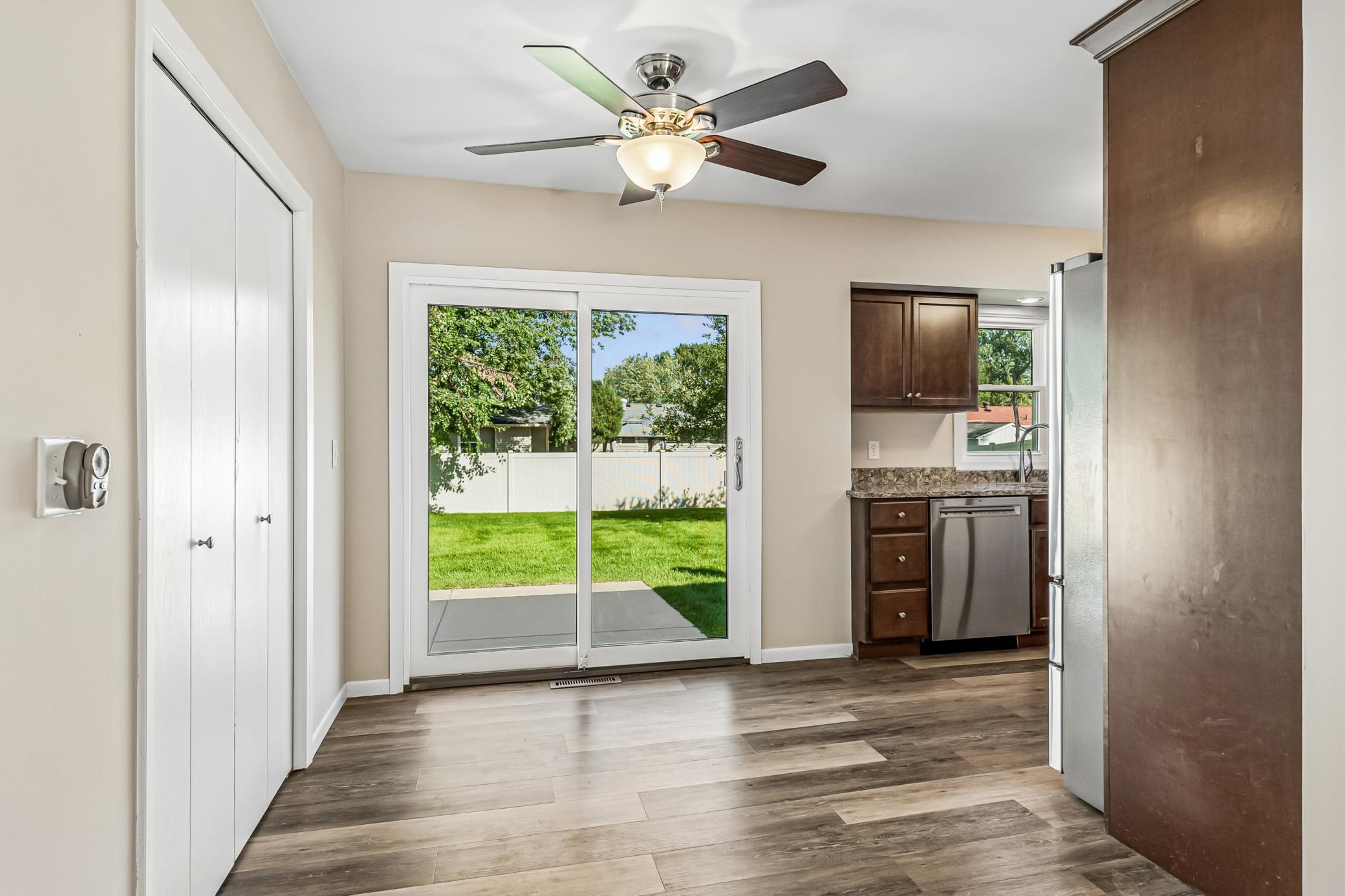 91 65 1/2 Way Ne Property Photo 10