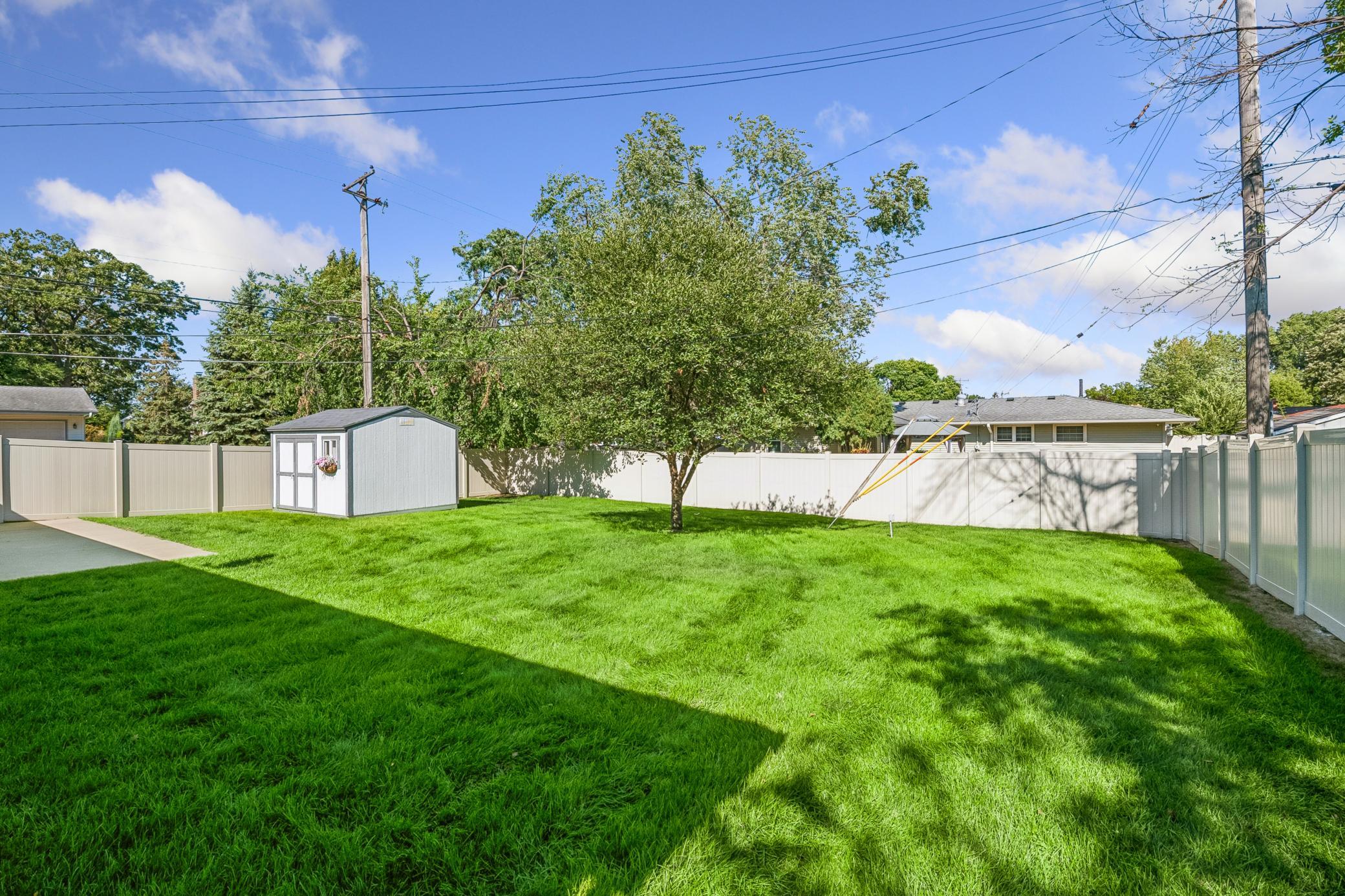 91 65 1/2 Way Ne Property Photo 27