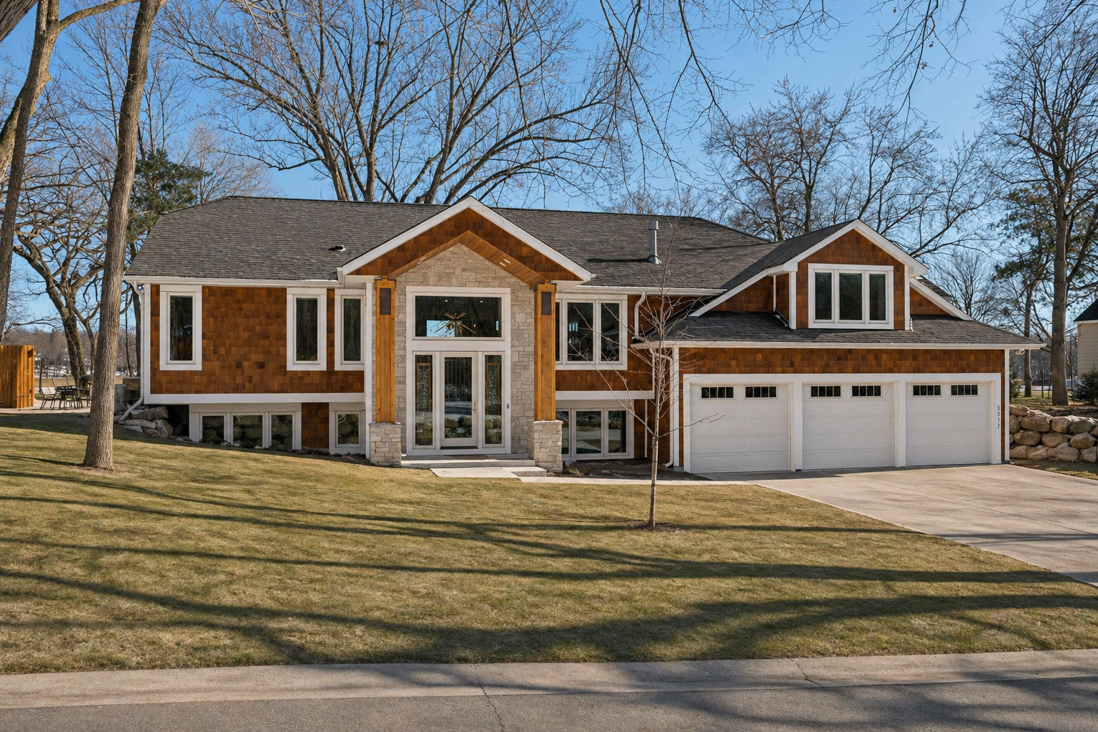 5517 Dickson Road Property Photo 2