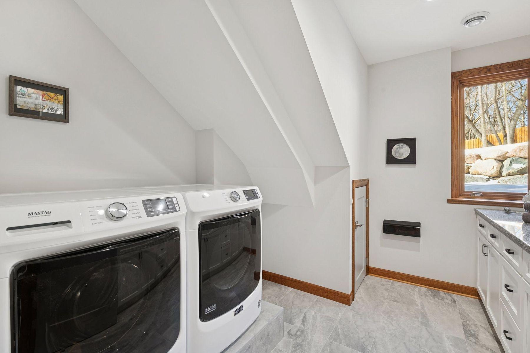 5517 Dickson Road Property Photo 51