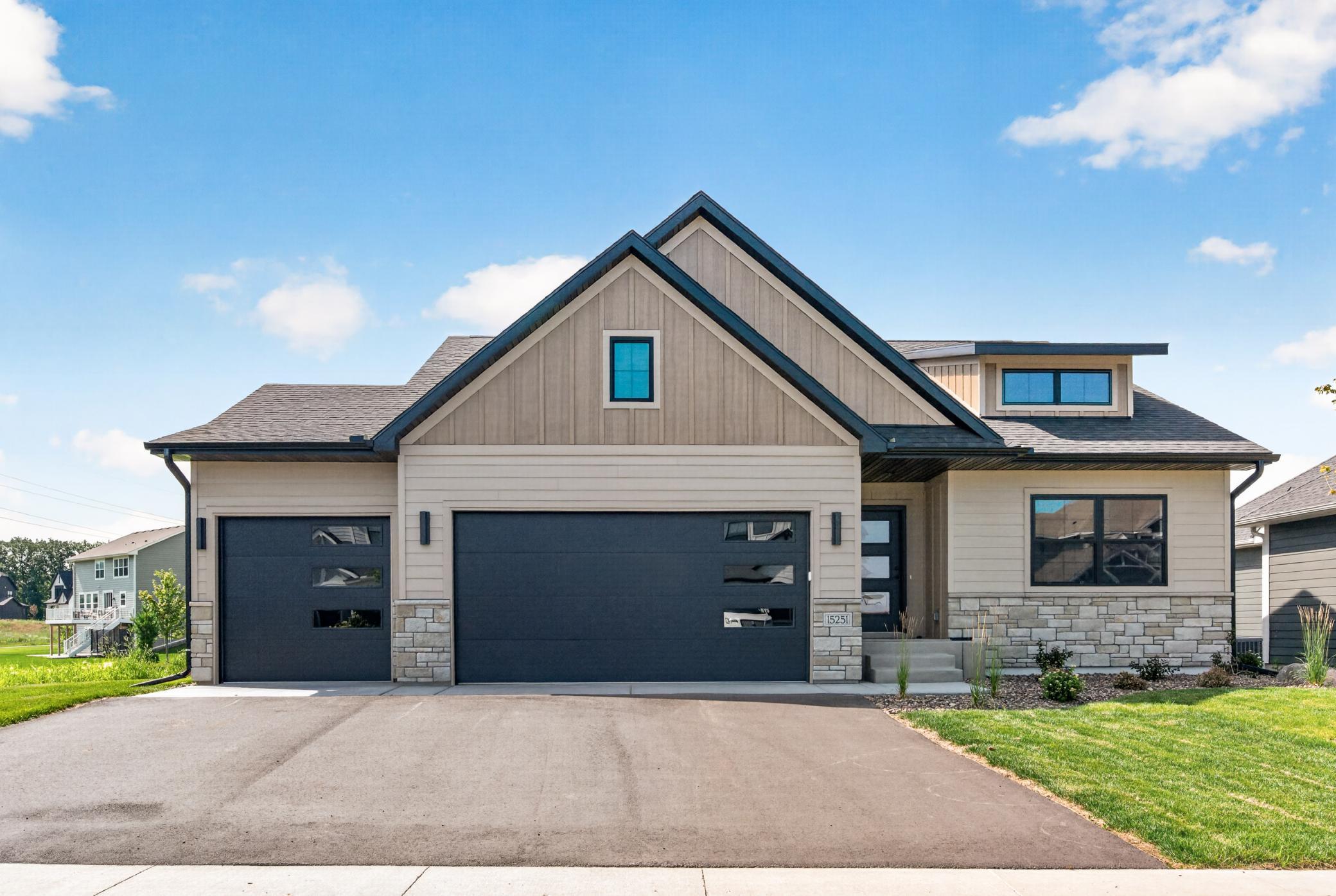 15251 110th Avenue N Property Photo 1