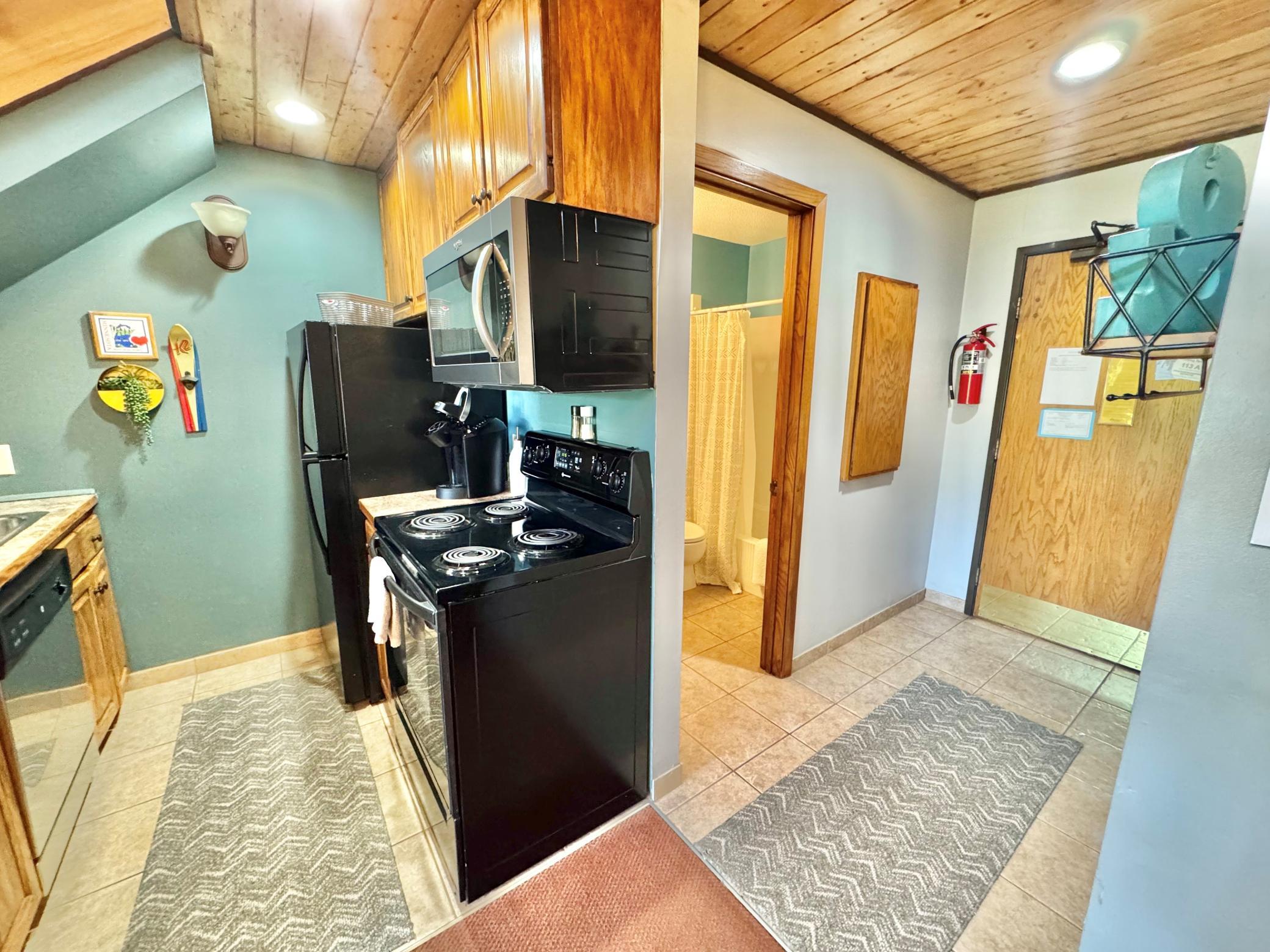 113 Bridge Run Lane A Property Photo 7