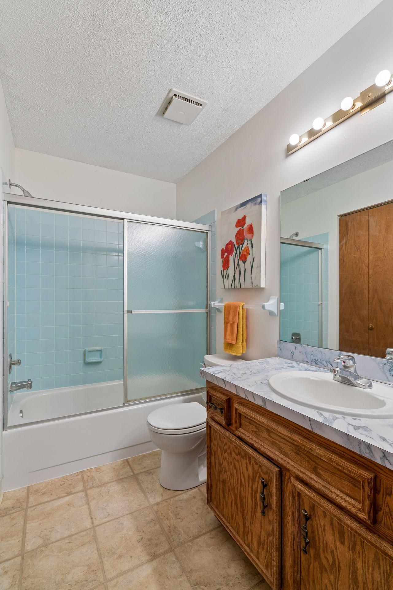 4122 Goldenrod Lane N Property Photo 17