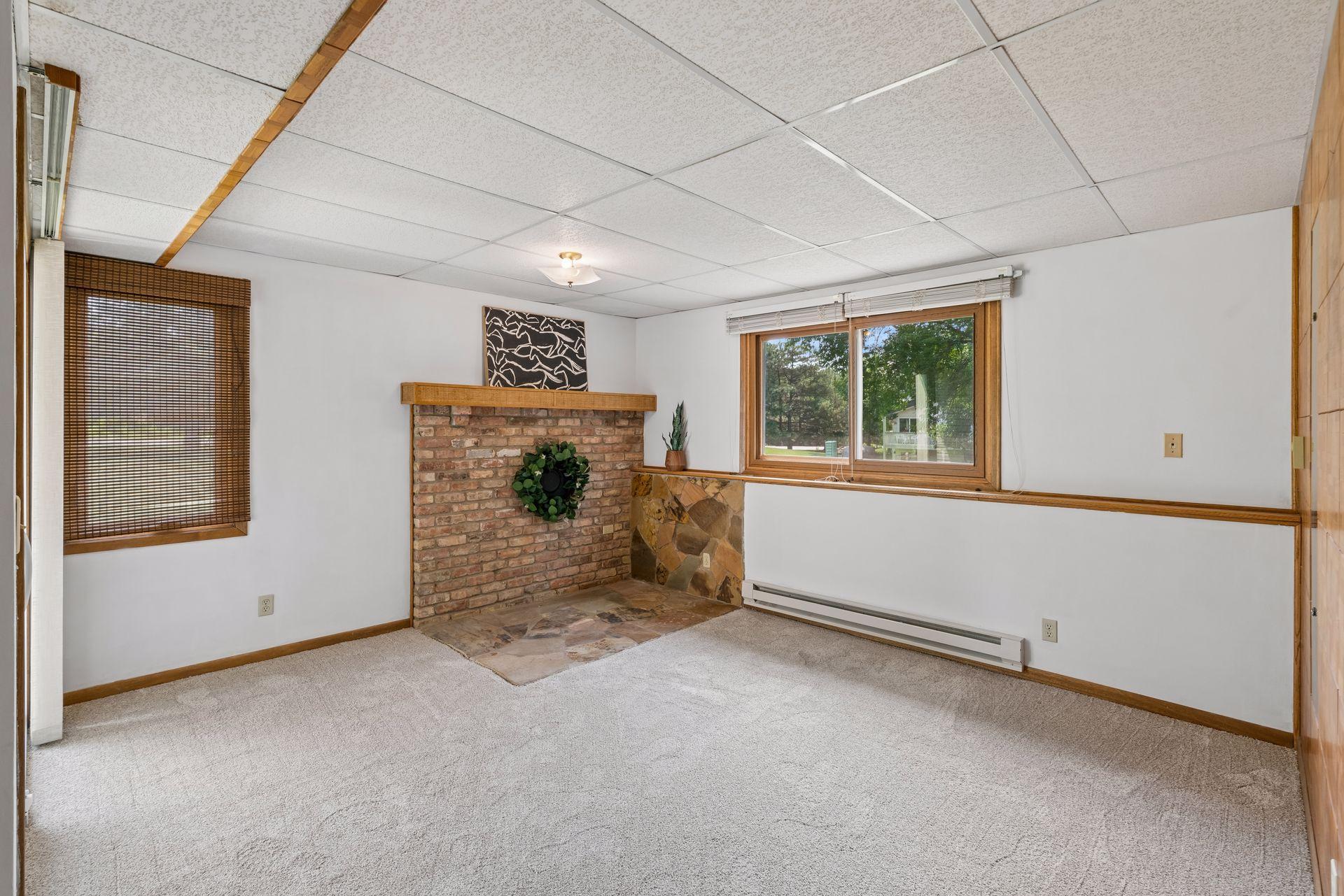 4122 Goldenrod Lane N Property Photo 21