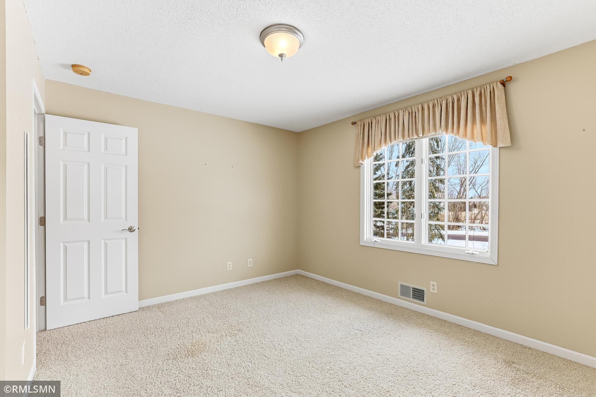 18455 95th Place N Property Photo 27