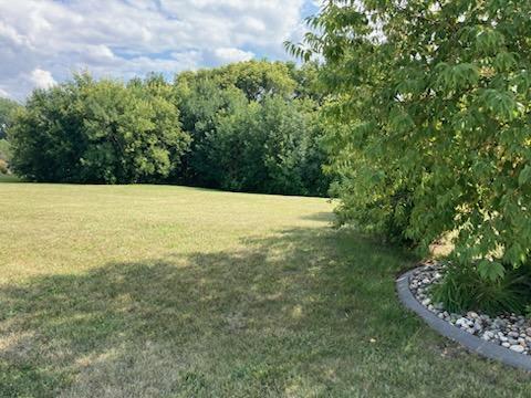 2311 Hillcrest Lane Property Photo 2