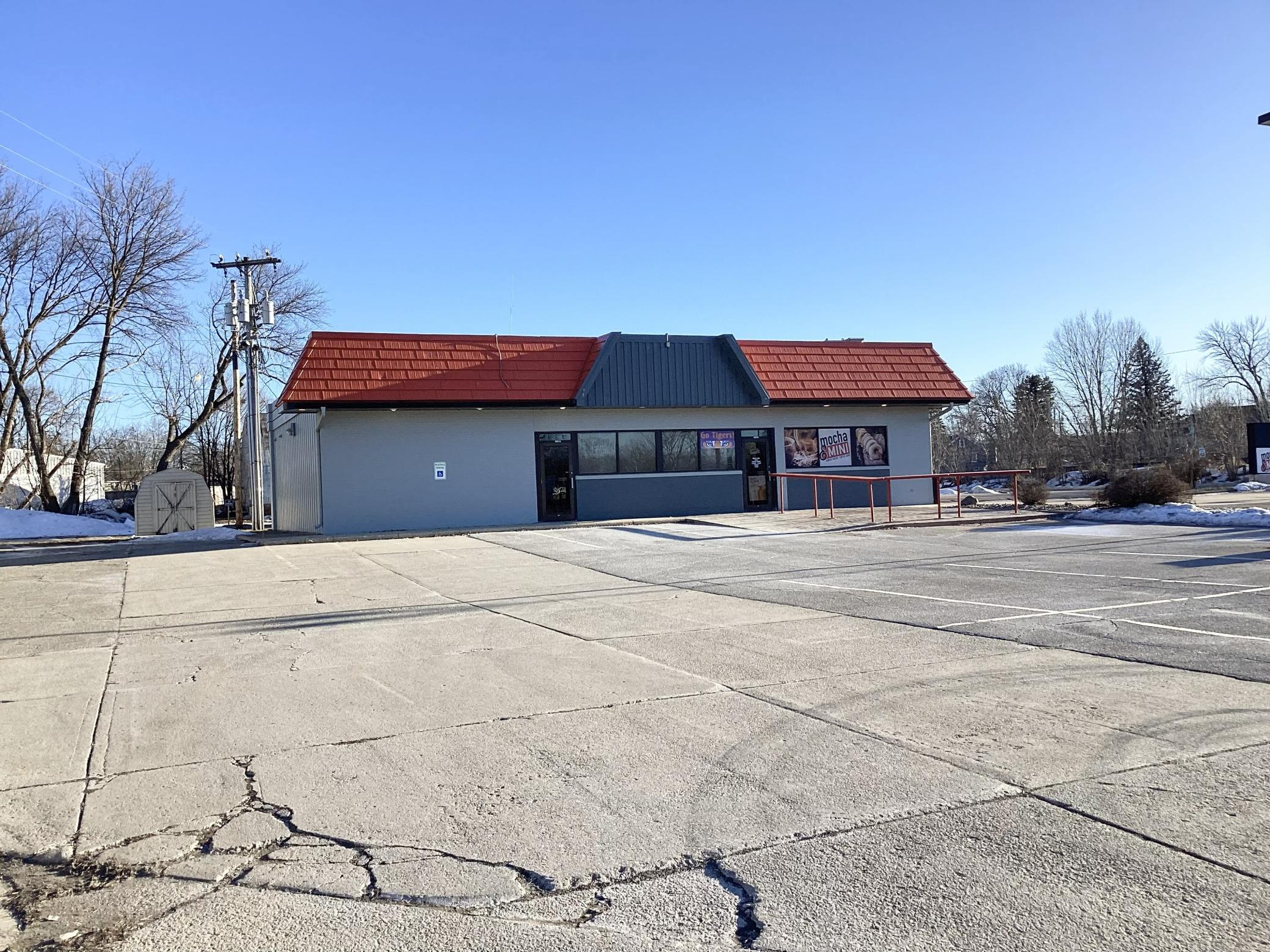 1317 Broadway Avenue Se Property Photo 4