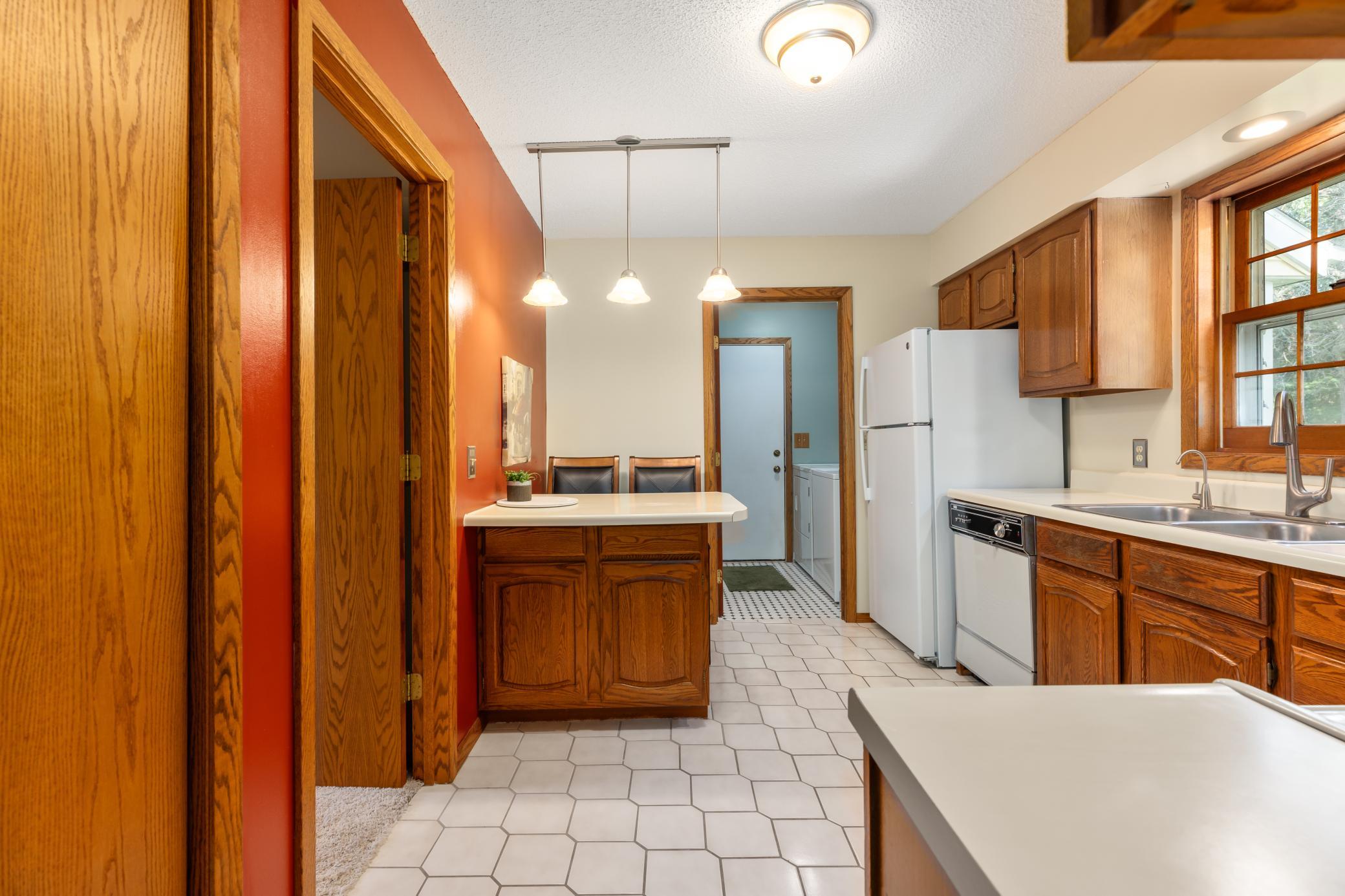 8378 Red Pine Circle Property Photo 12