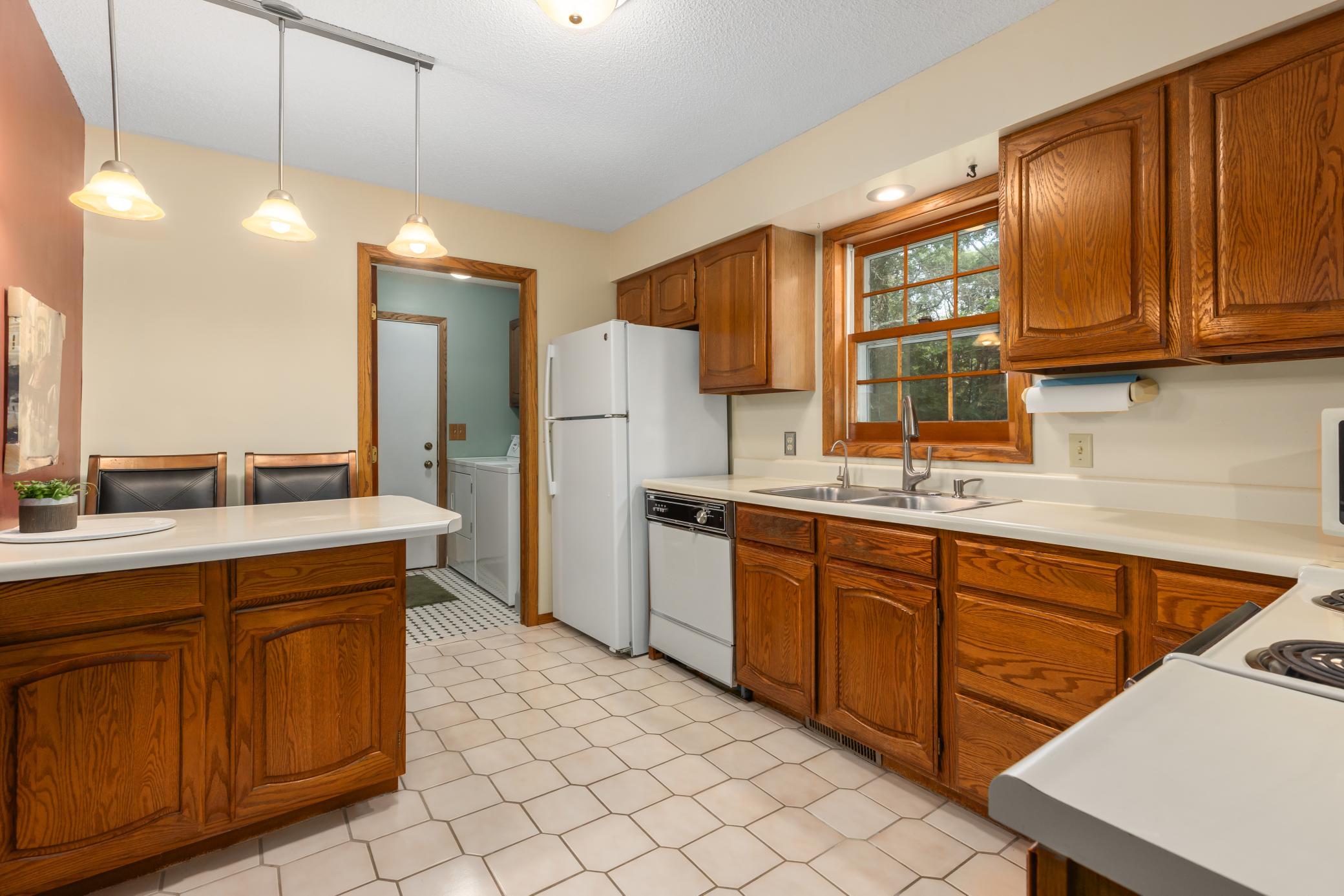 8378 Red Pine Circle Property Photo 15