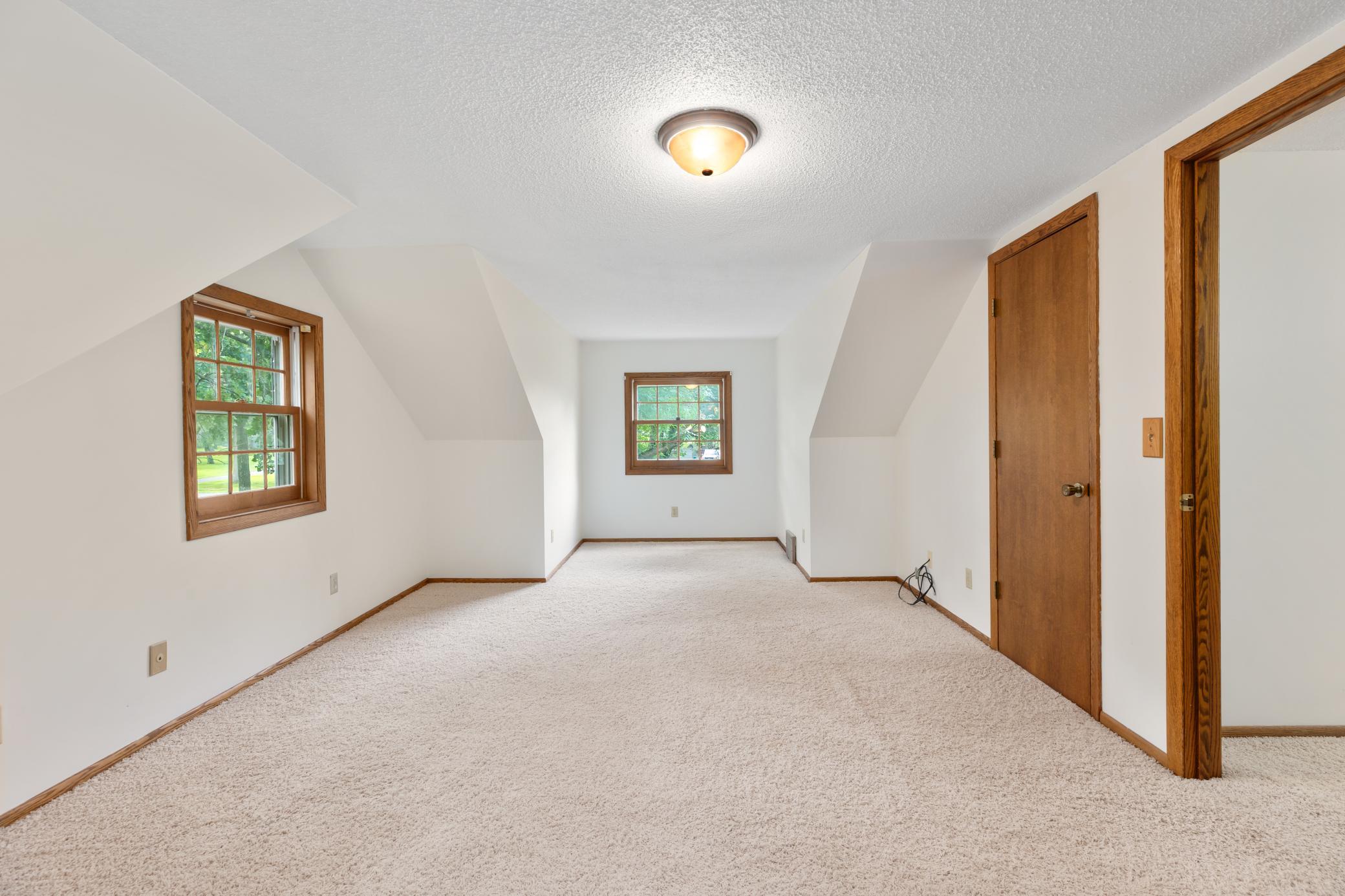 8378 Red Pine Circle Property Photo 18