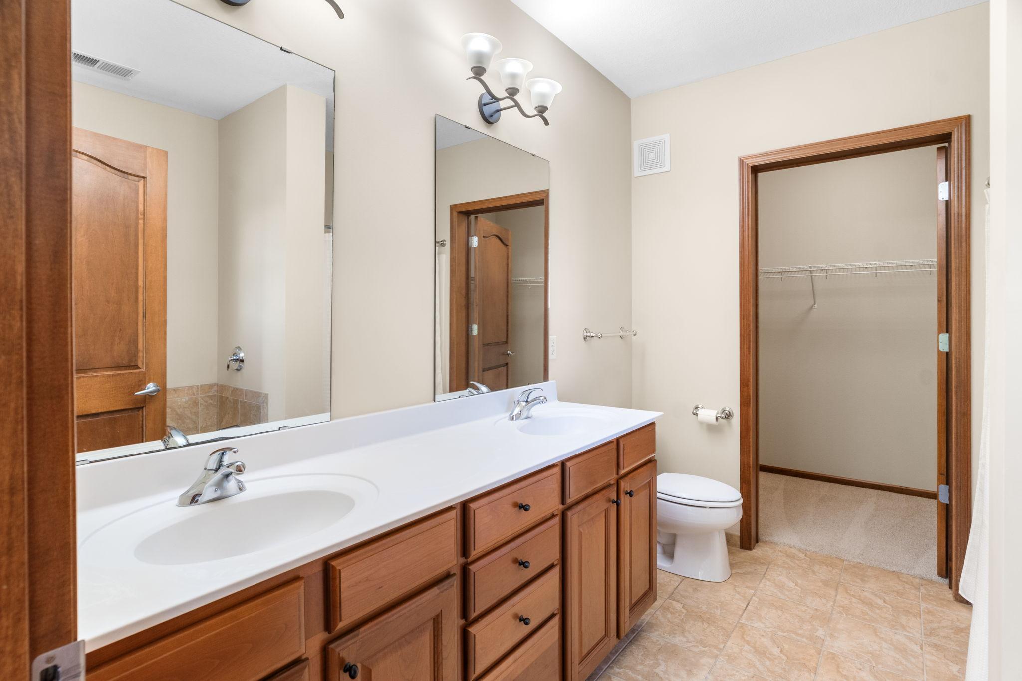4100 Spring Street 211 Property Photo 14
