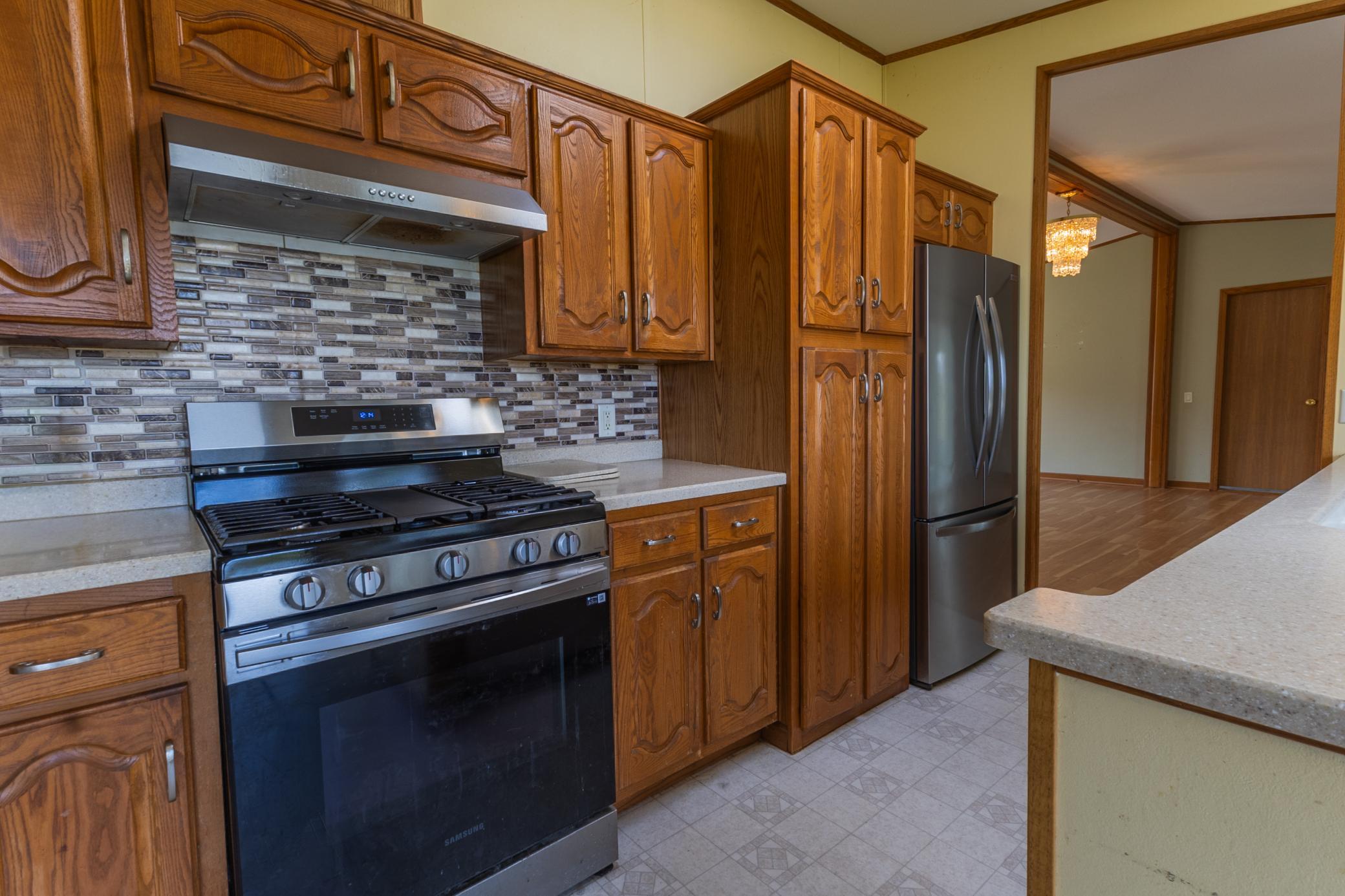 327 Parkside Drive Se Property Photo 14