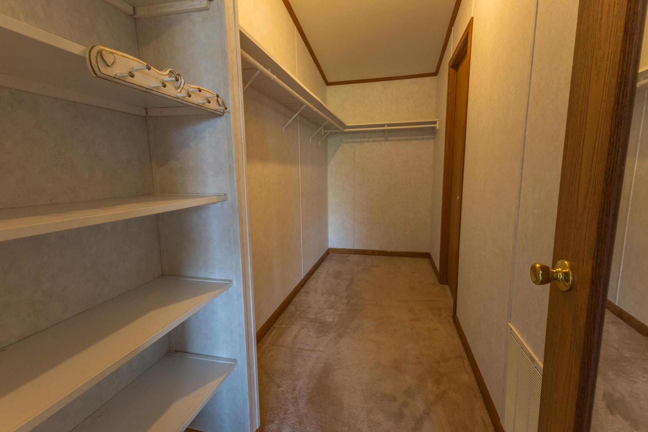 327 Parkside Drive Se Property Photo 23