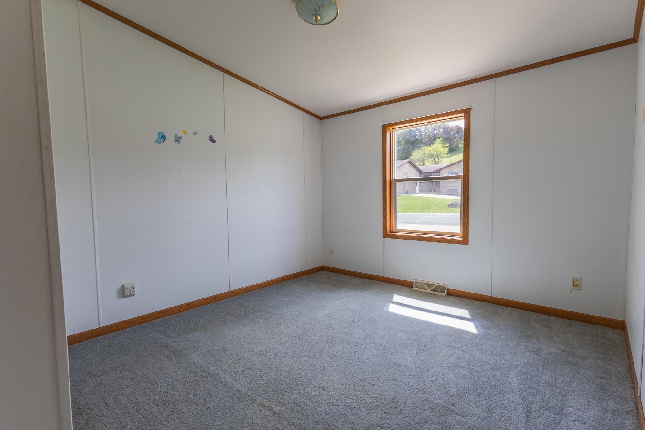 327 Parkside Drive Se Property Photo 25