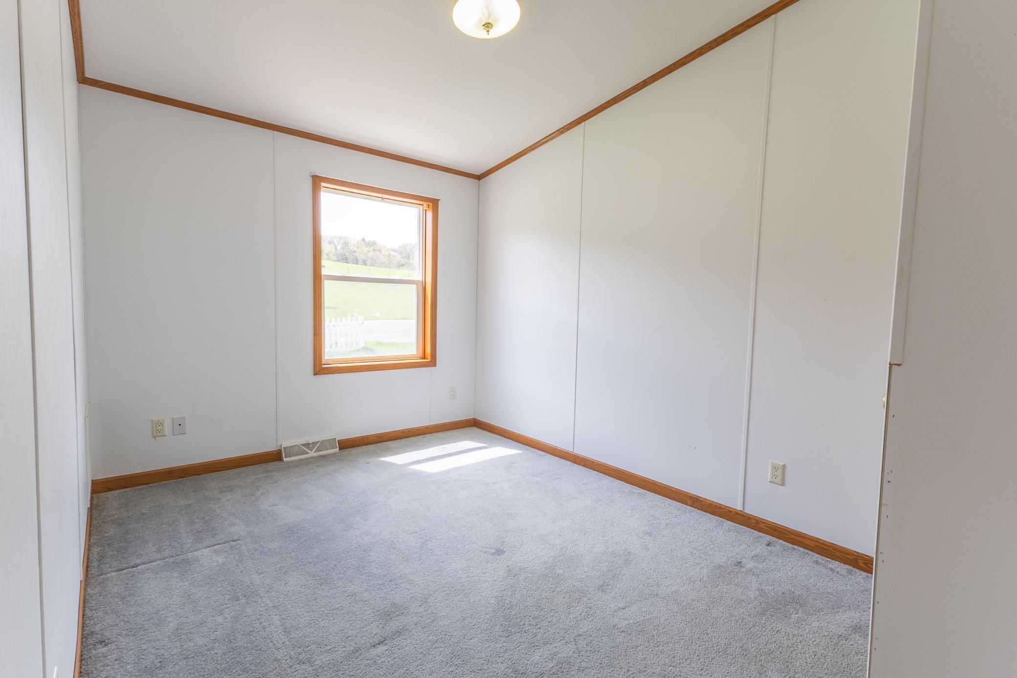 327 Parkside Drive Se Property Photo 29