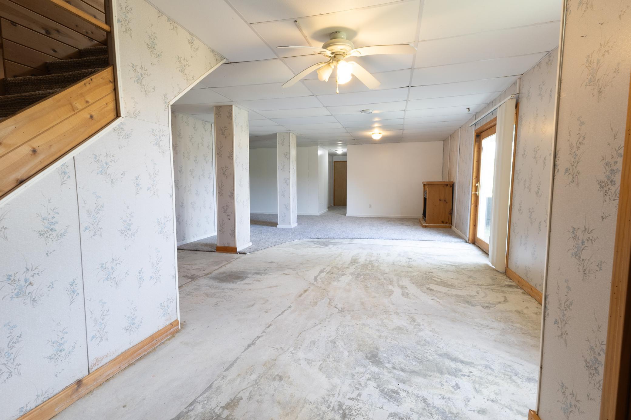327 Parkside Drive Se Property Photo 32