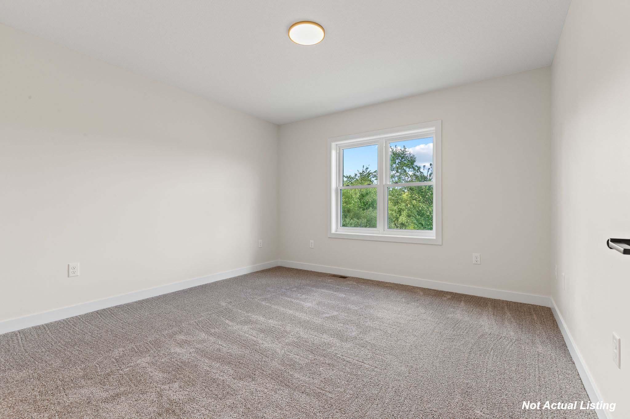 411 Finvold Street Property Photo 15