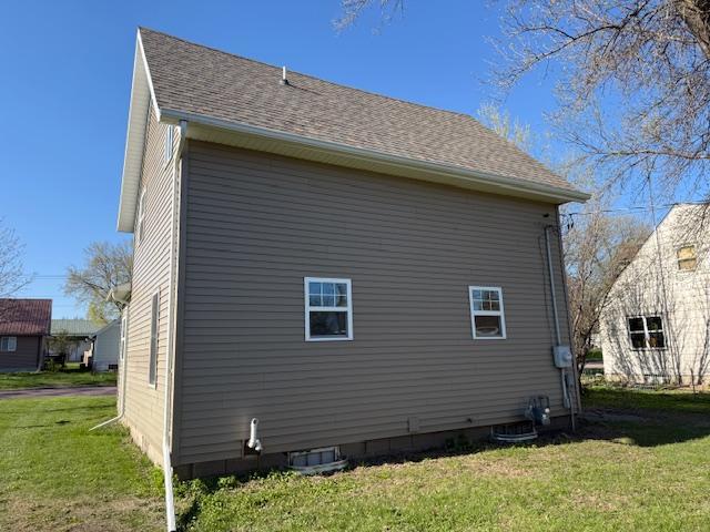 515 E Spring Street Property Photo 4