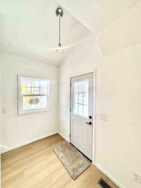 515 E Spring Street Property Photo 15