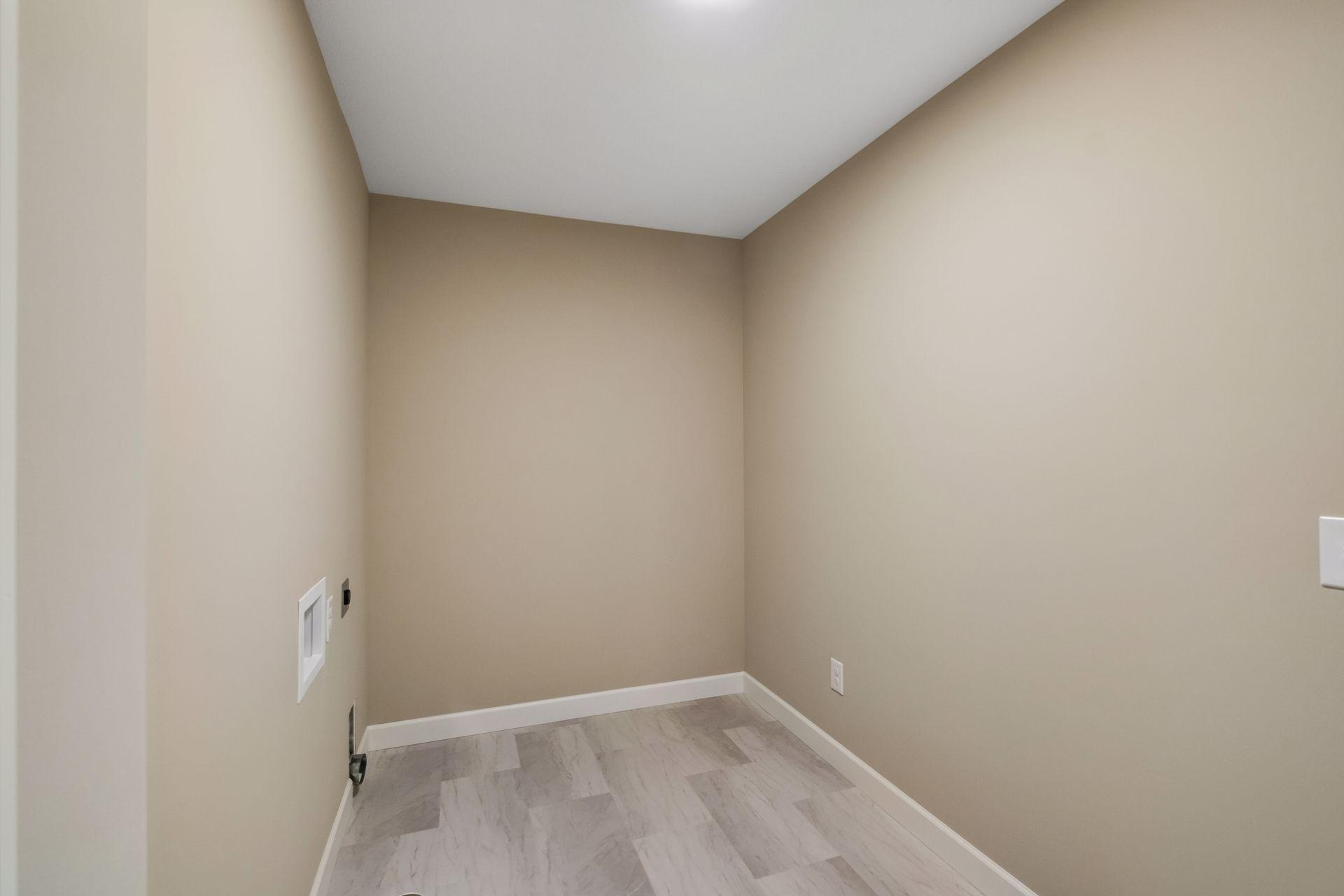7264 Ambercrest Curve Property Photo 33