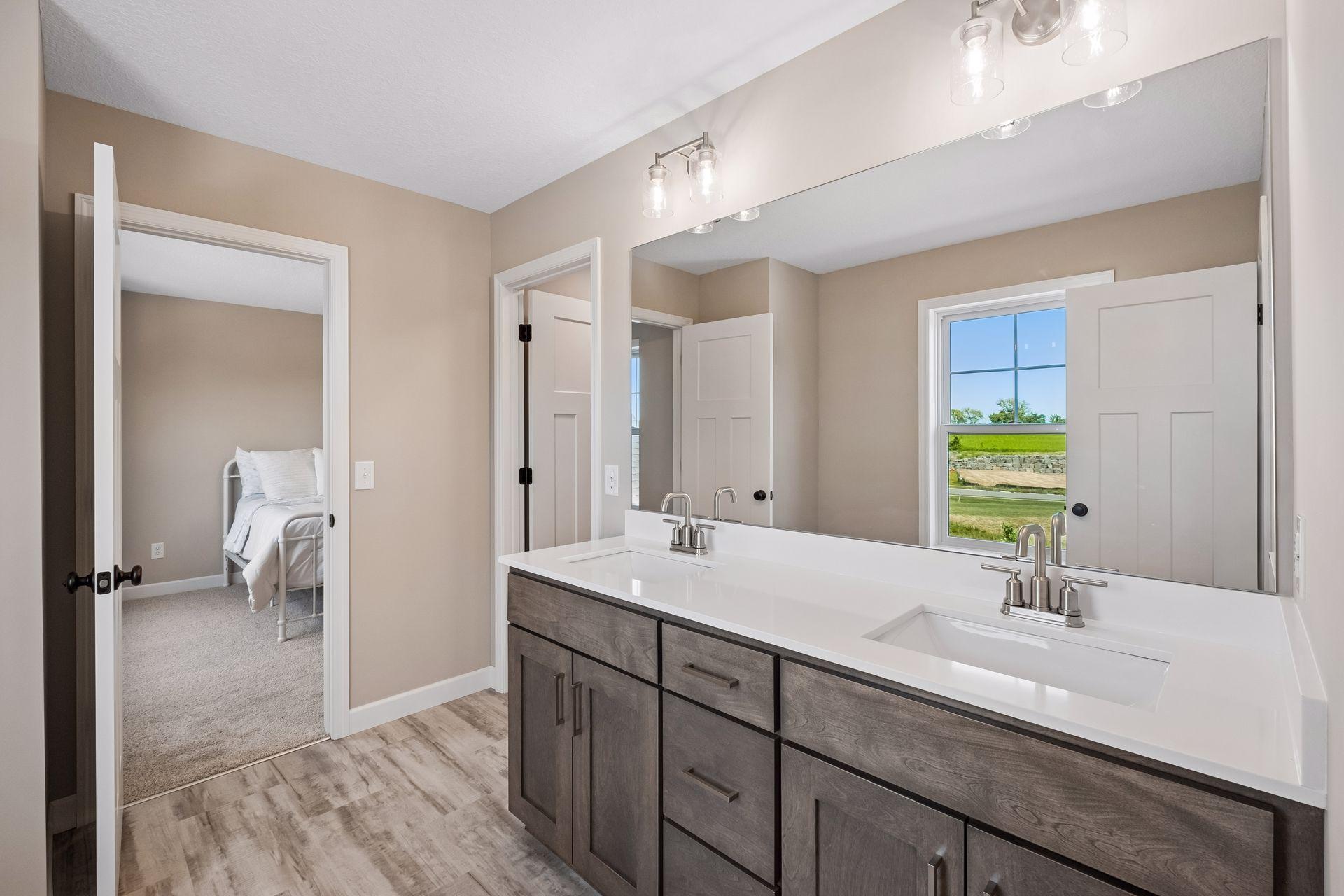 7264 Ambercrest Curve Property Photo 36