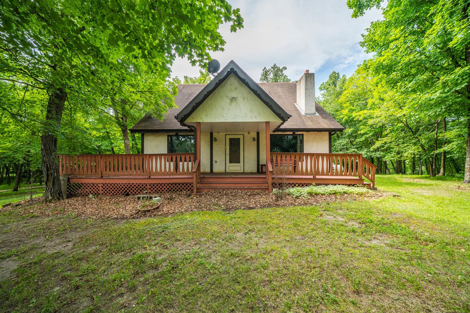 33820 County Highway 34 Property Photo 1