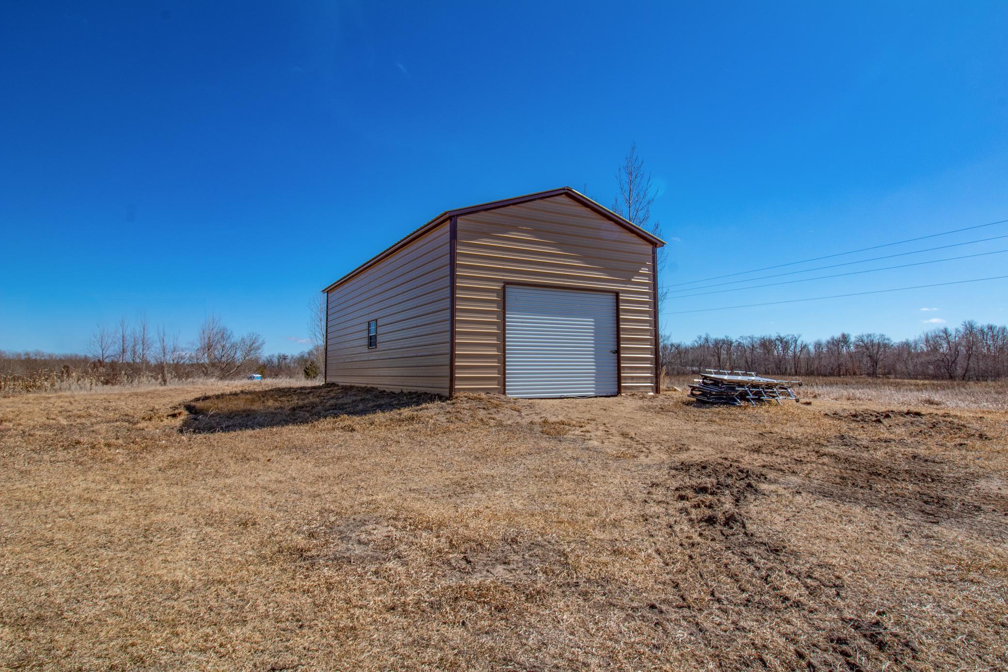 37675 395th Street Property Photo 7