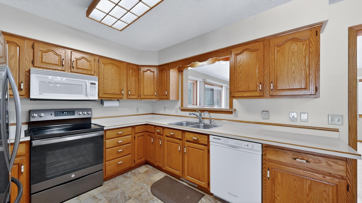302 Cross Street Property Photo 19