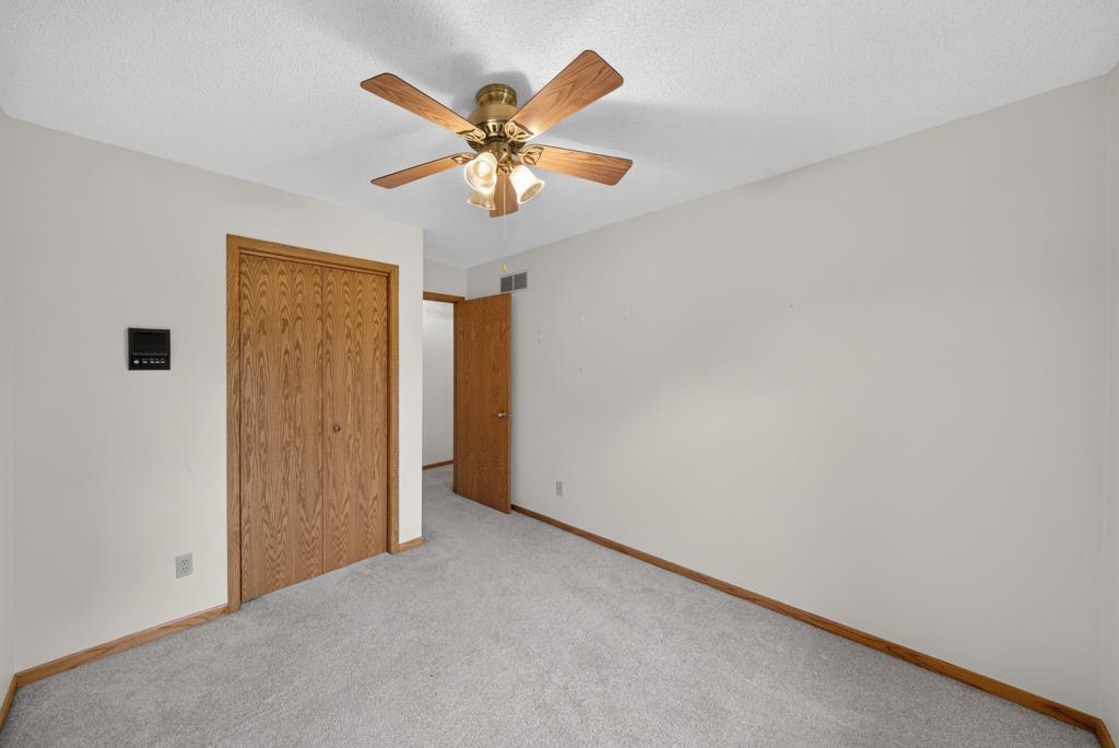 302 Cross Street Property Photo 33