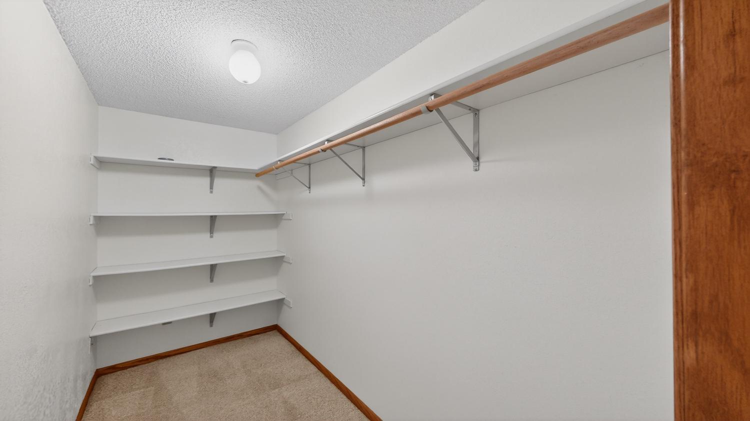 302 Cross Street Property Photo 45
