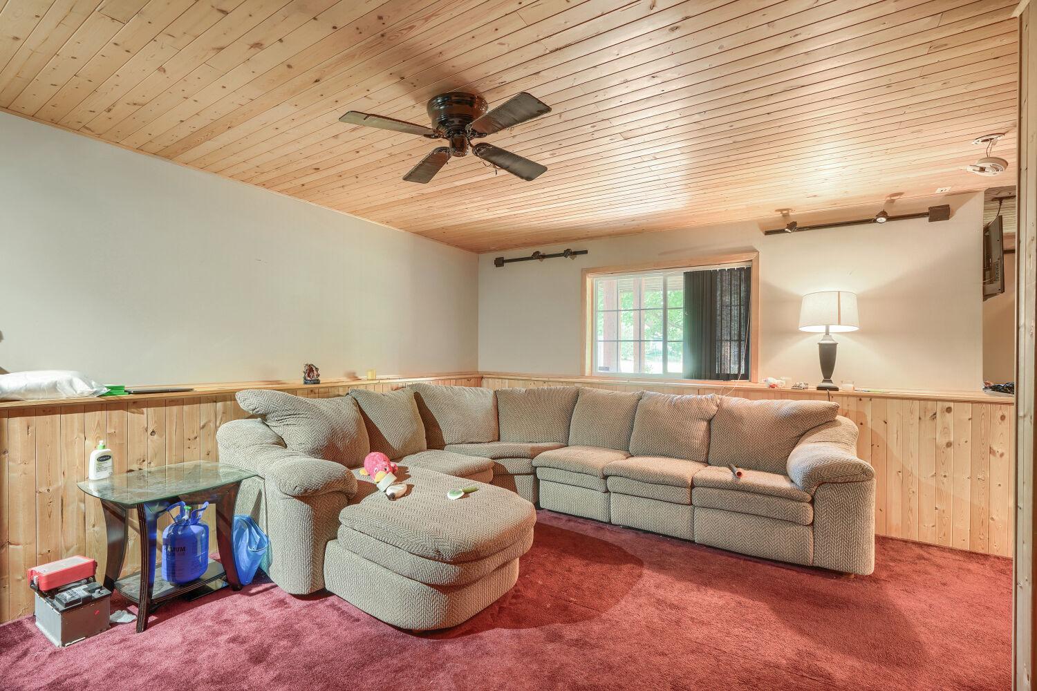 567 131st Avenue N Property Photo 8