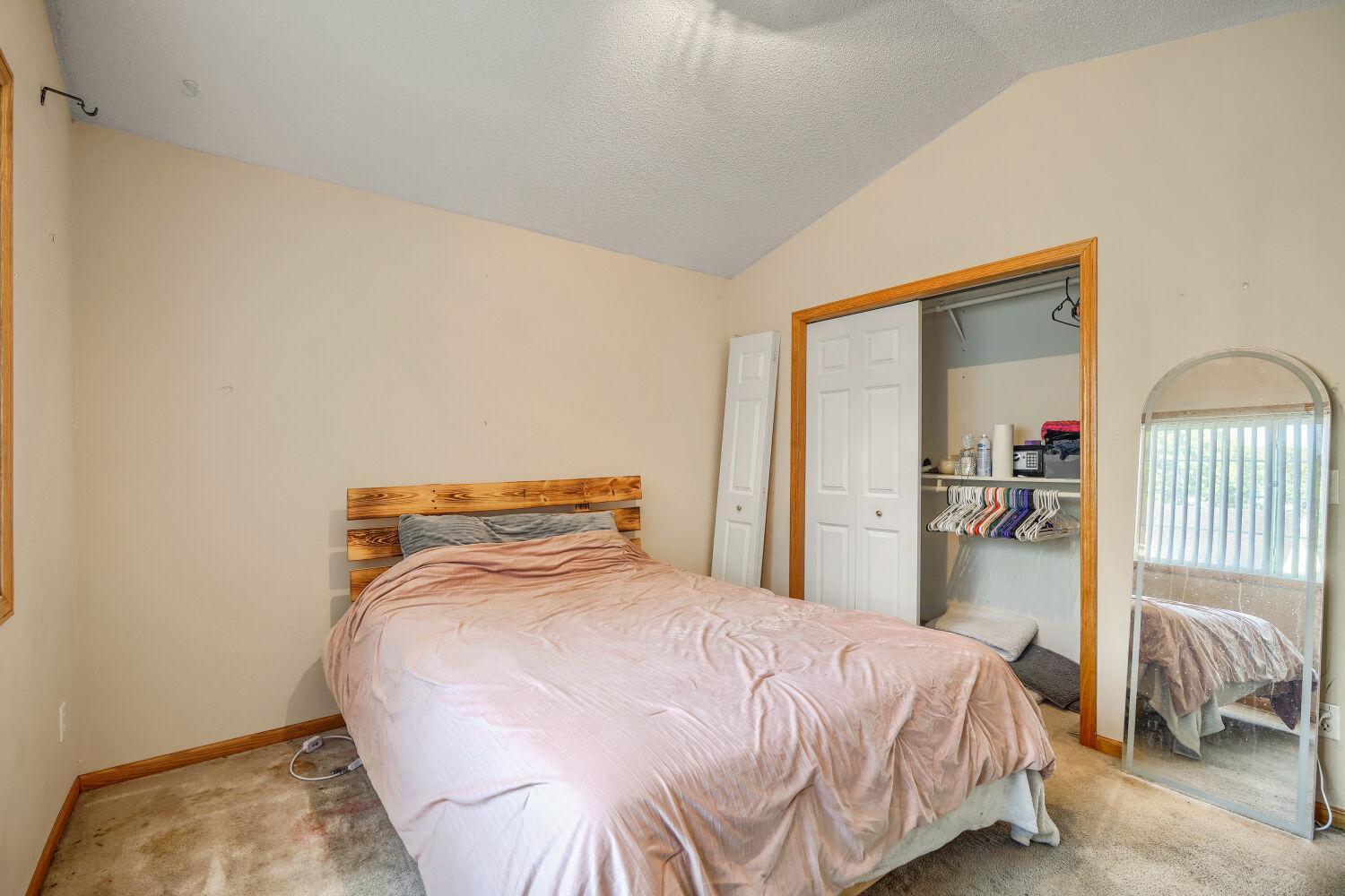 567 131st Avenue N Property Photo 11
