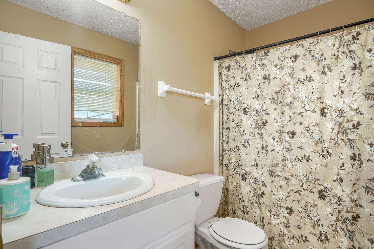 567 131st Avenue N Property Photo 13