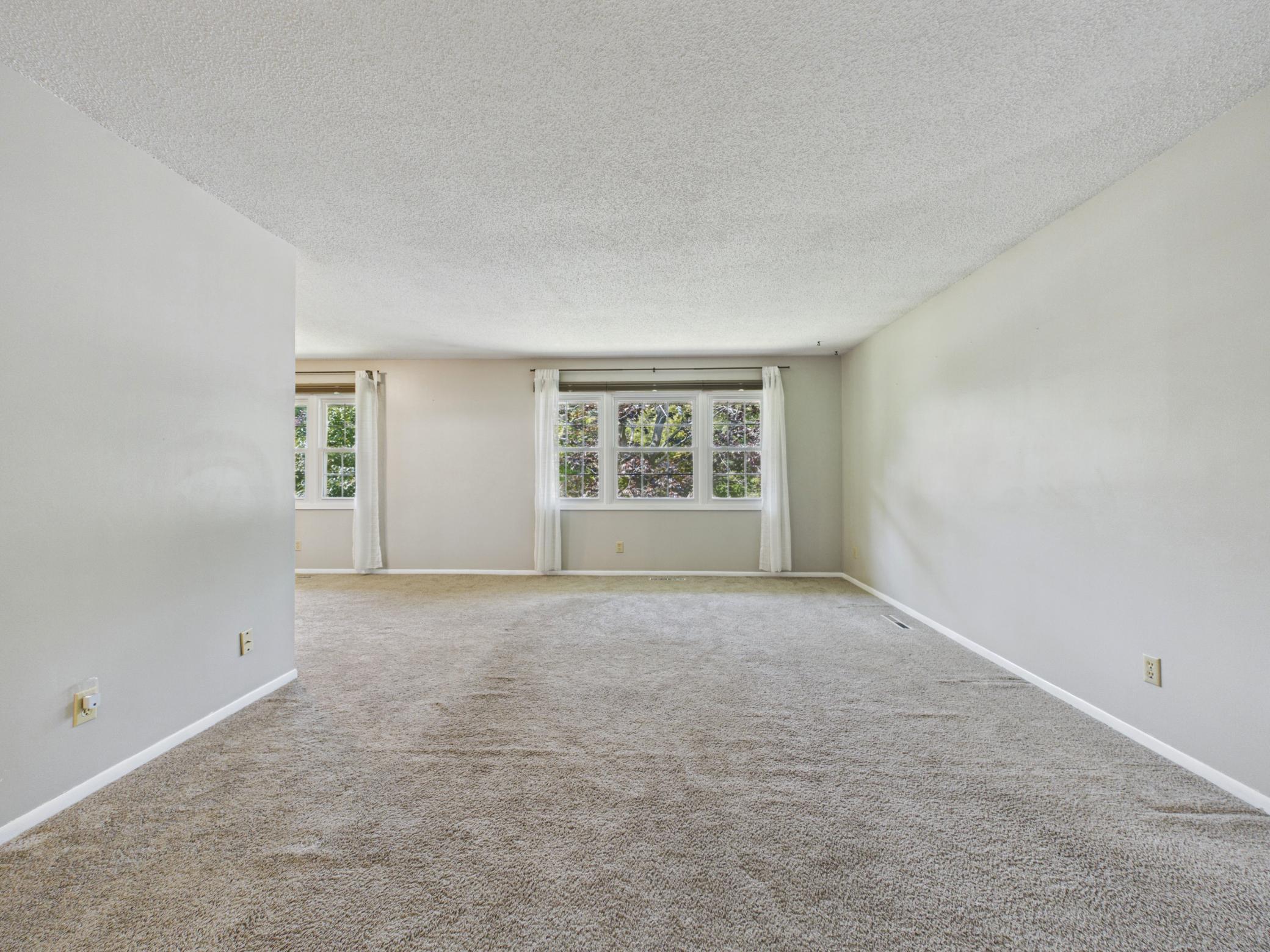 4340 Rustic Place Property Photo 14