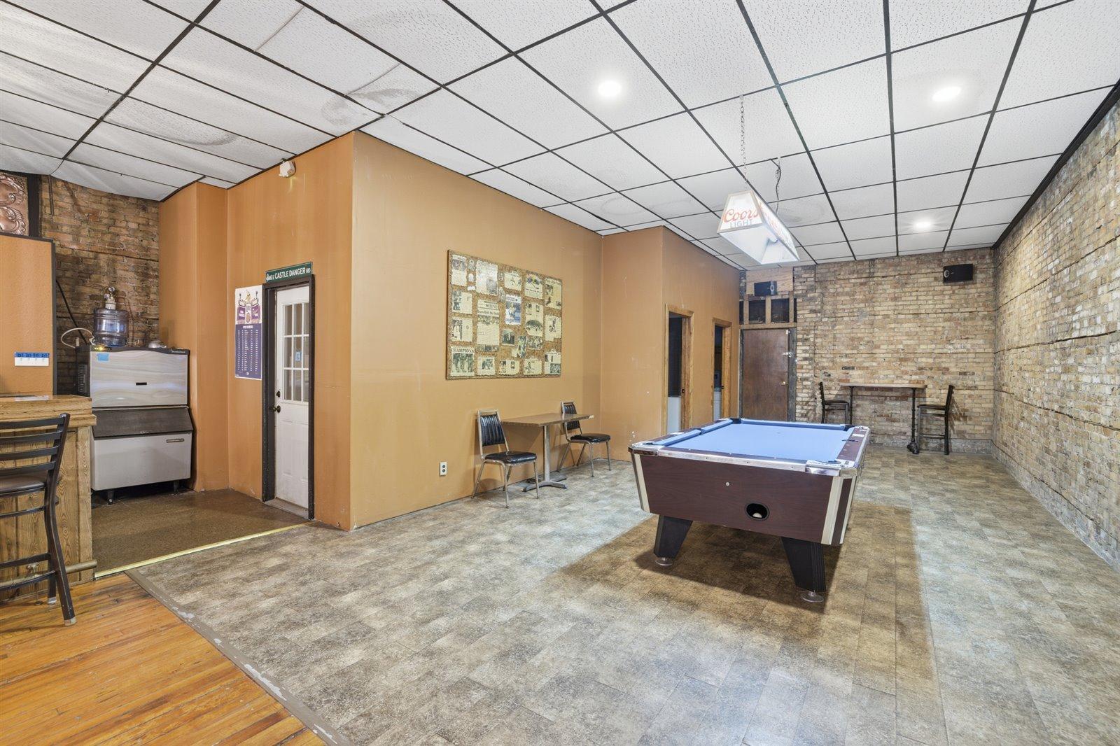 301 Grant Avenue Property Photo 13