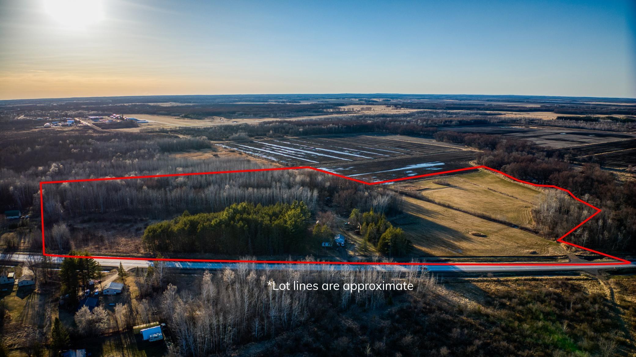 37325 Us Highway 169 Property Photo 1