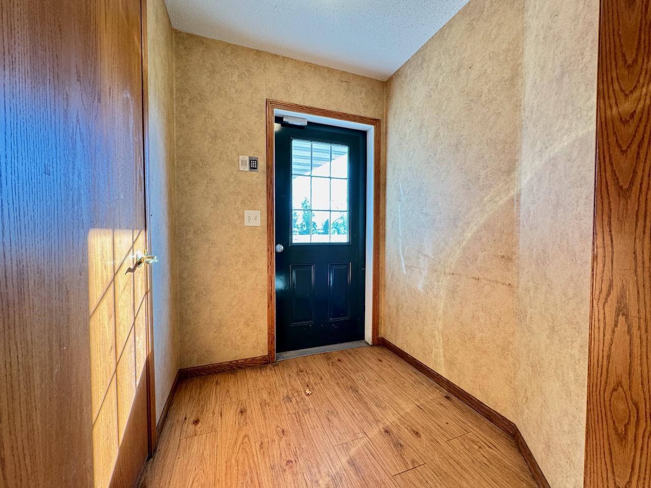 521 Oak Street Property Photo 10