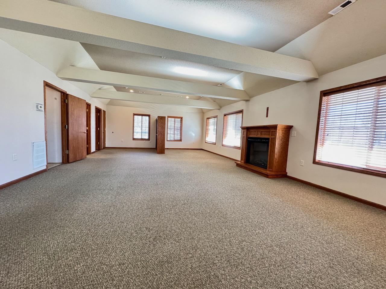 521 Oak Street Property Photo 35