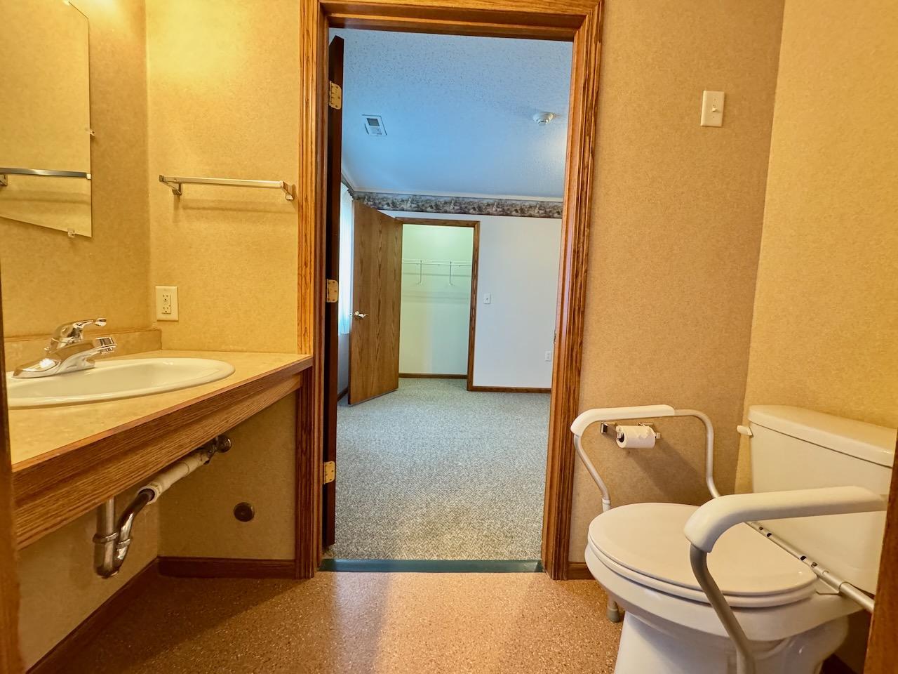 521 Oak Street Property Photo 61