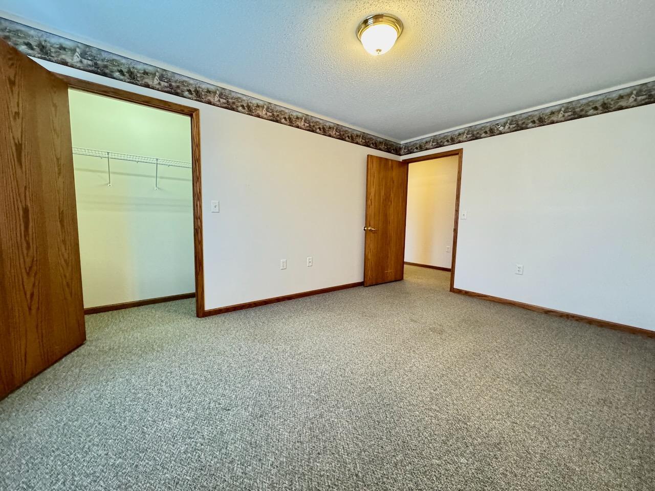 521 Oak Street Property Photo 62