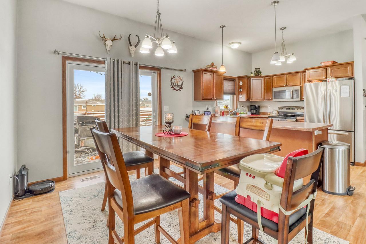 302 Chicago Avenue Property Photo 8