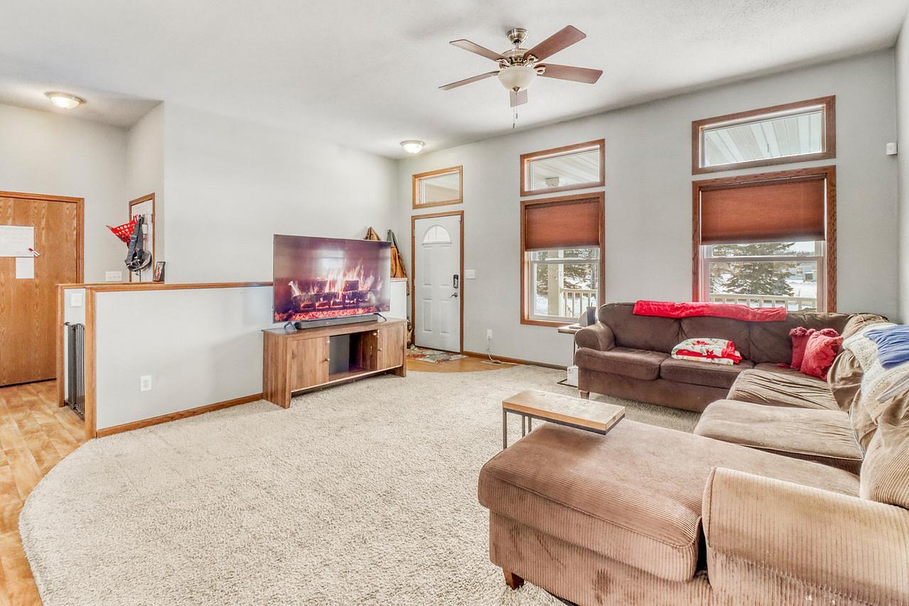 302 Chicago Avenue Property Photo 11