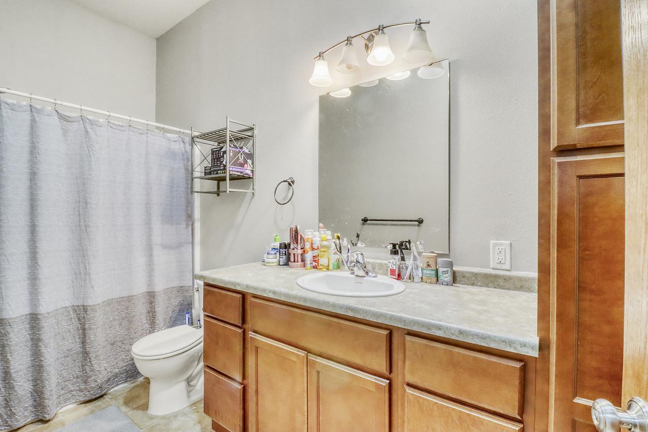 302 Chicago Avenue Property Photo 17